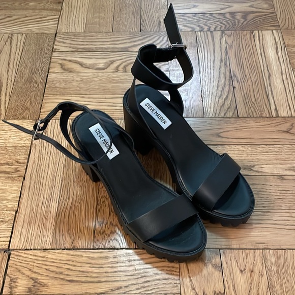 Steve Madden Sincere Platform Sandals - Picture 3 of 5